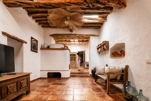 Interior - Luxury Ibiza Villa for 8 Sleeps (Possibility 10 people) - Private Pool (Sant Josep de sa Talaia)