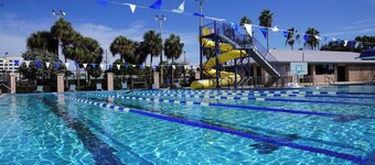  Easy one minute walk to #1 beach!