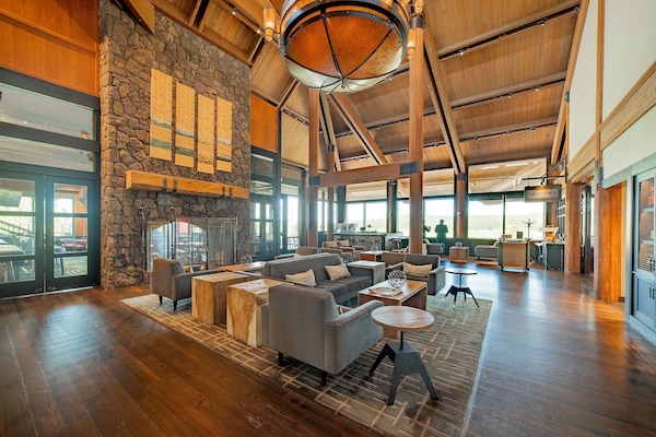 Beautiful Sunriver Lodge