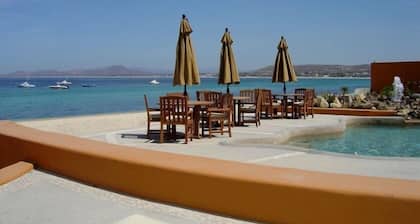 September Spezial! Casa Bella Beachfront Villa De Cortez Erdgeschoss