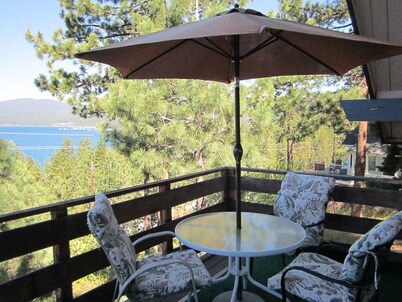 'Sunset Chalet' Spectacular - Panoramic - Lake Tahoe Views!!!! 