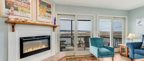 Télévision à écran plat, console de jeux vidéo, lecteur de DVD