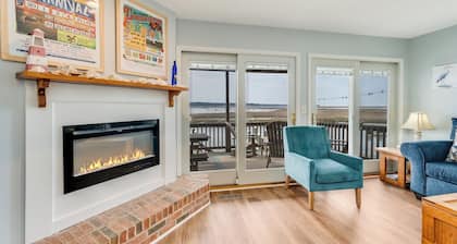 Ocean East 1 is a beautifully located Vacation Home and even welcomes your famil