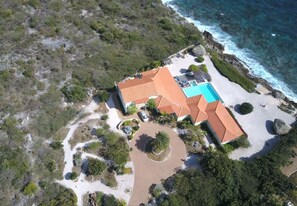 Exterior - Private villa by the sea (Rif St Marie)
