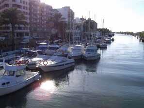 Marina/club náutico