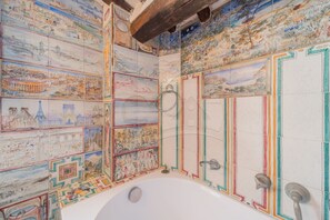 Bathtub - Appartamento La Scaletta in Capoliveri (CAPOLIVERI)