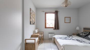 3 chambres, fer et planche Ă repasser, lit parapluie, Wi-Fi gratuit