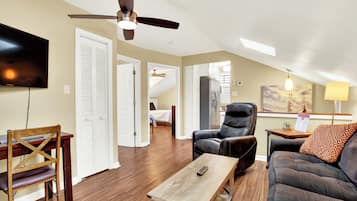 2 chambres, bureau, fer et planche à repasser, Wi-Fi gratuit