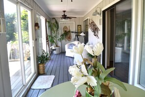 Interior -  MOUNTAIN VIEW is forever from Easy Paved Access Villa above Public GOLF Course (Franklin)