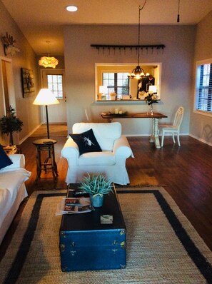 TV, fireplace, DVD player