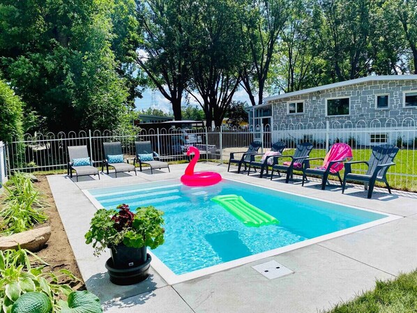 Beheizter Pool
