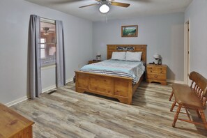 6 chambres, fer et planche à repasser, Wi-Fi gratuit, draps fournis