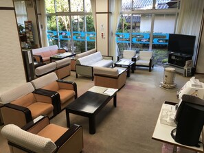 Sittområde i lobbyn