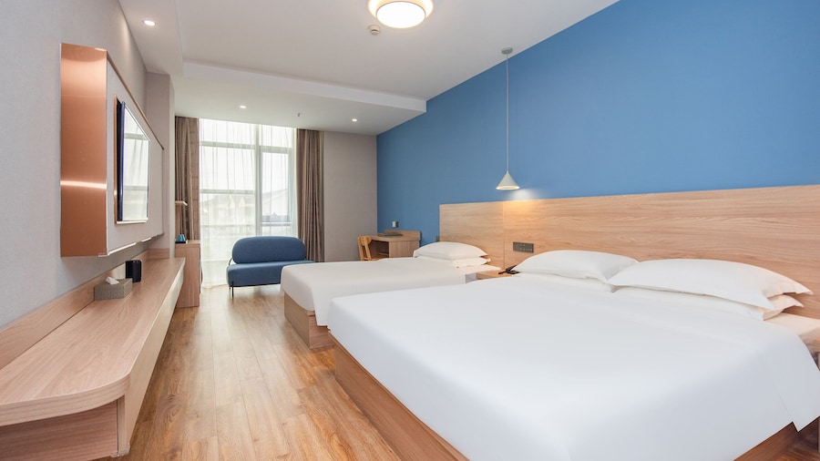 Shanghai Future Shangju Hotel