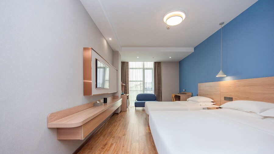 Shanghai Future Shangju Hotel