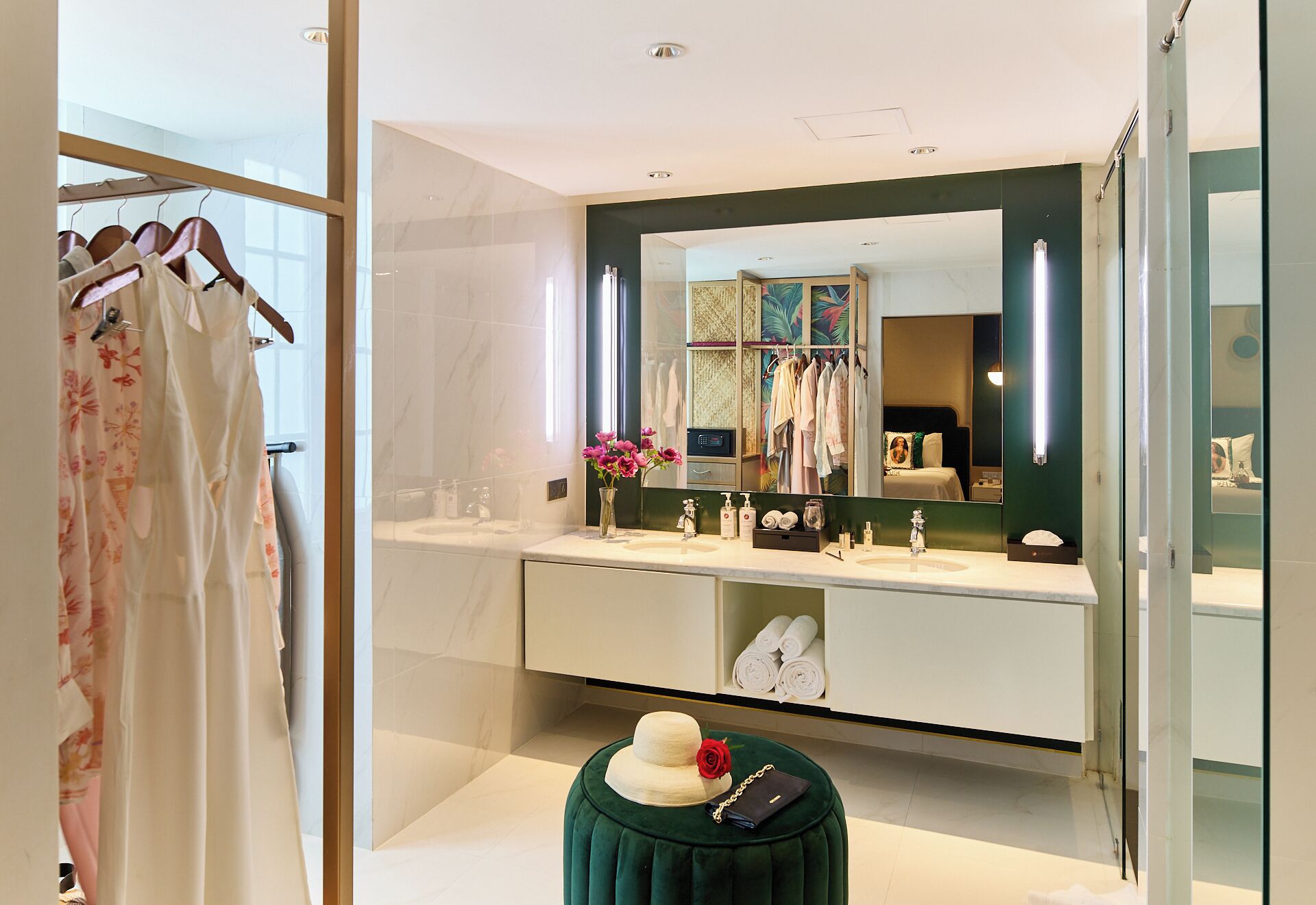 Photo - La Seine Boutique Hotel