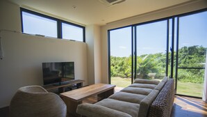 家庭公寓客房, 非吸煙房, 可使用泳池 (side.B niwa, Private Pool) | 客廳