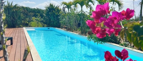 side.B niwa, Private Pool Access, Non Smoking | Private pool