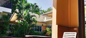 Momoka Luxury Villa