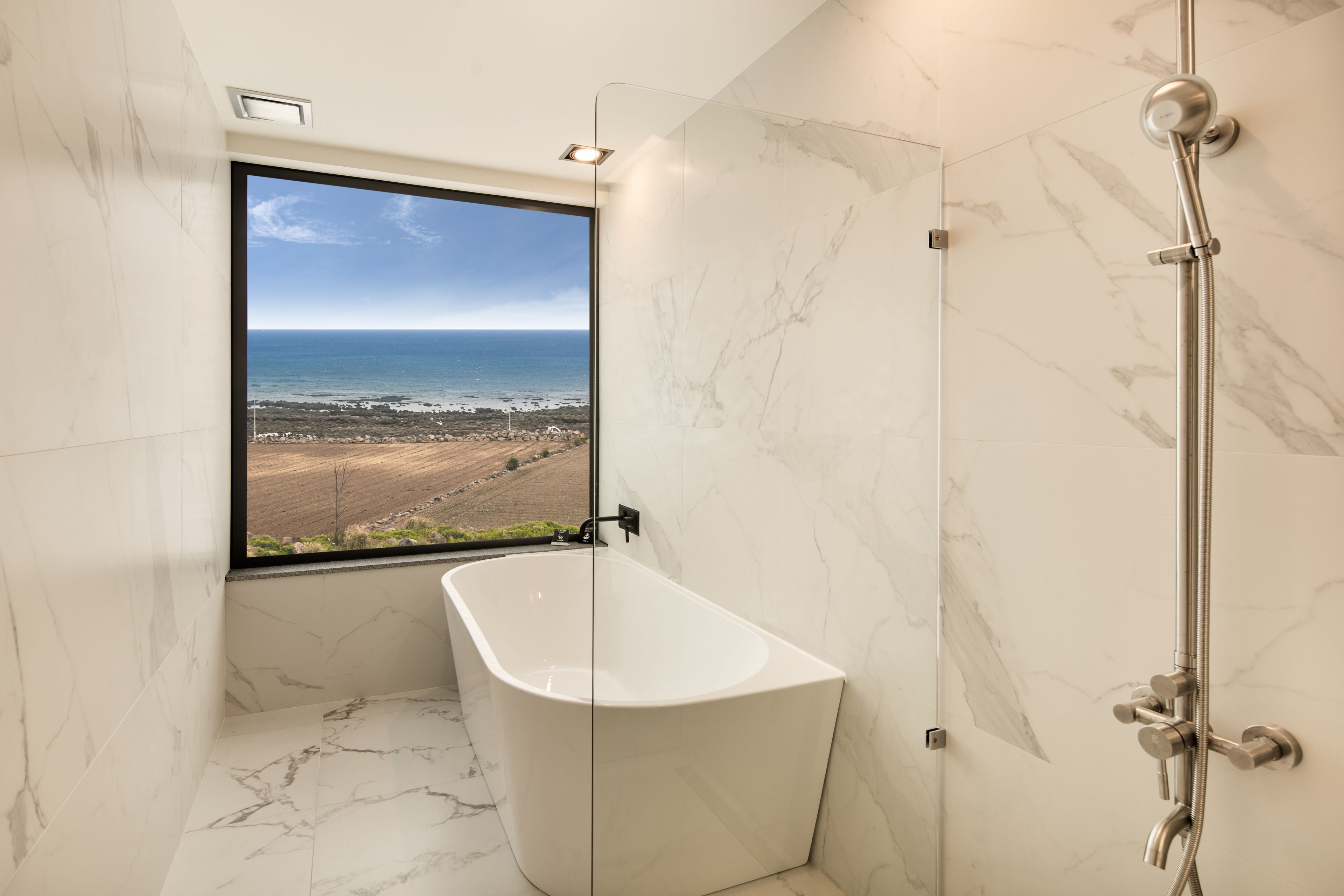 twin | bathroom | free toiletries, hair dryer, slippers, heated floors