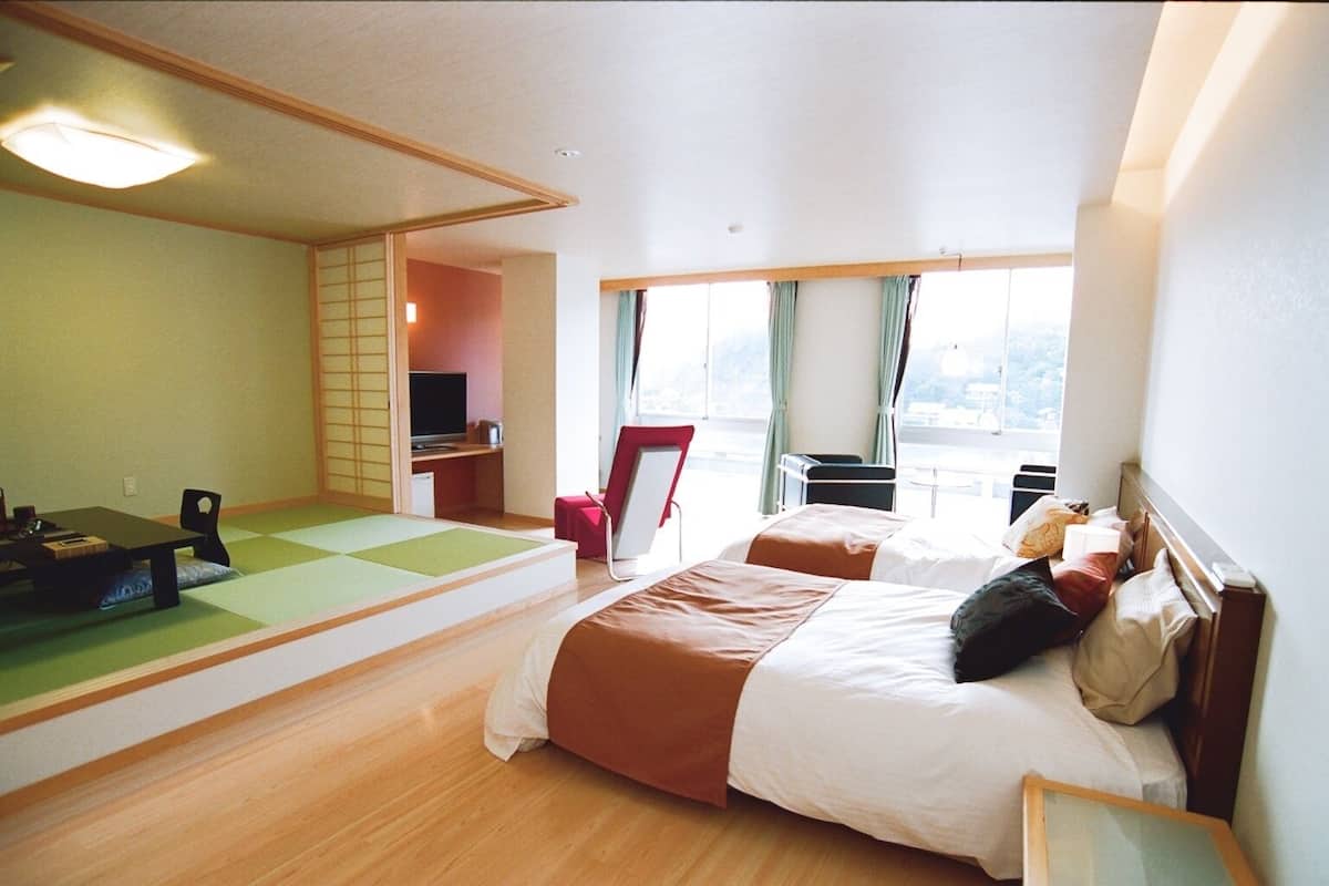 In-room safe, iron/ironing board (on request), WiFi (free), bed sheets