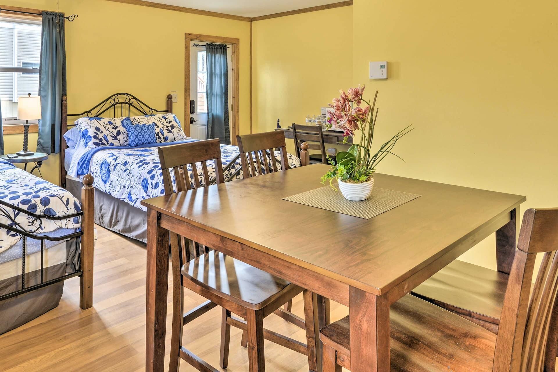 1 slaapkamer, een bureau, gratis wifi, beddengoed