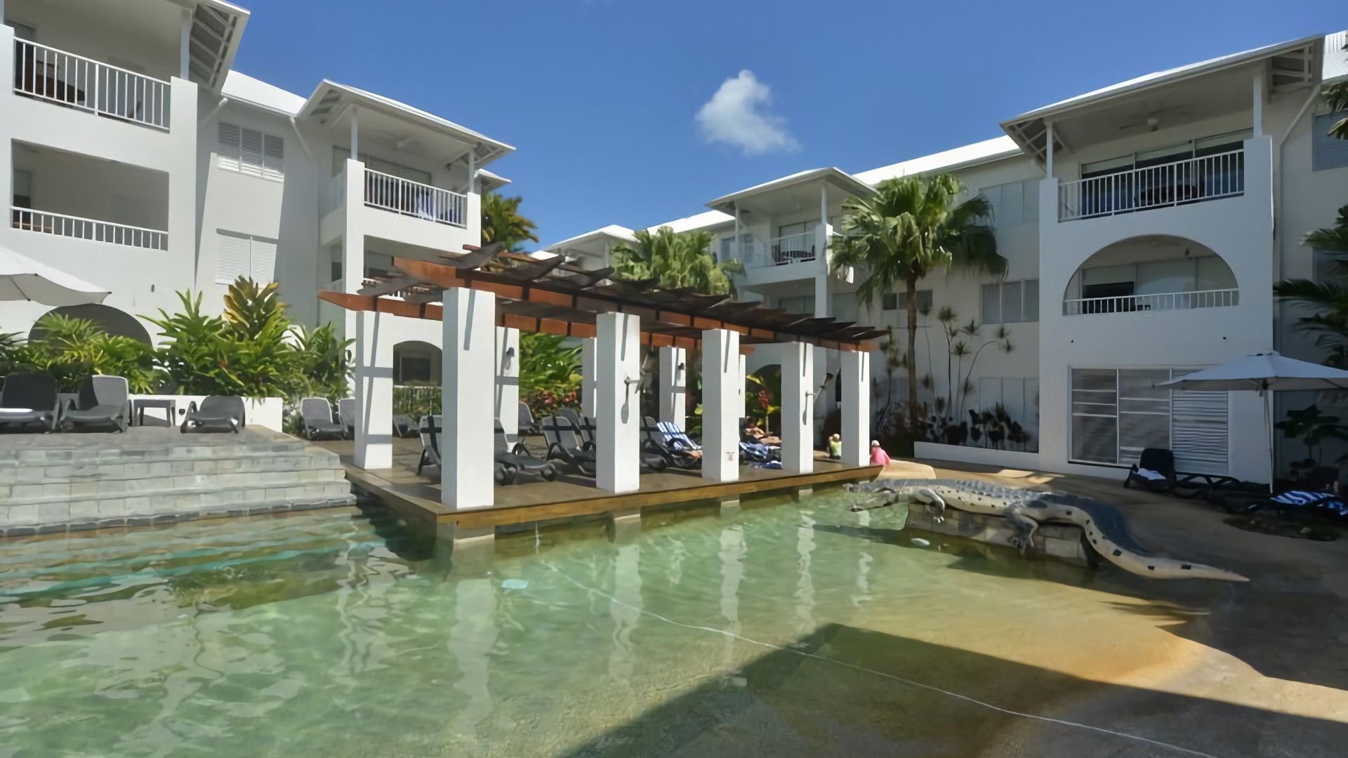 Sanctuary Stays Ocean Sounds 2 Bedroom Apartment