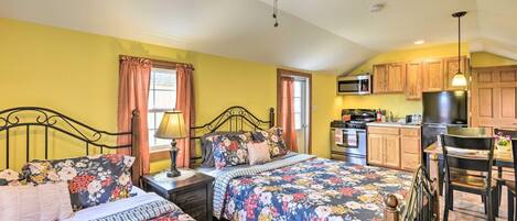 1 bedroom, desk, free WiFi, bed sheets