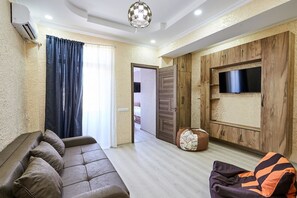 Apartment, Multiple Beds, Non Smoking