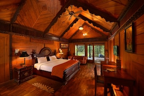 Design Cottage, 1 King Bed, Non Smoking | Desk, rollaway beds, bed sheets - Syna Tiger Resort - Bandhavgarh (Manpur)