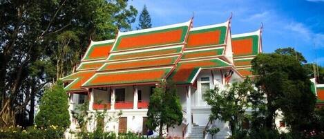 สถานที่น่าสนใจ