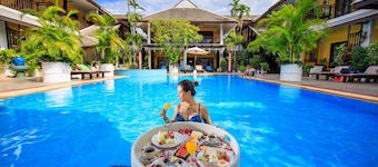 Vdara Pool Resort and Spa