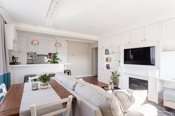 Living Room - Dining area - Kitchen combination