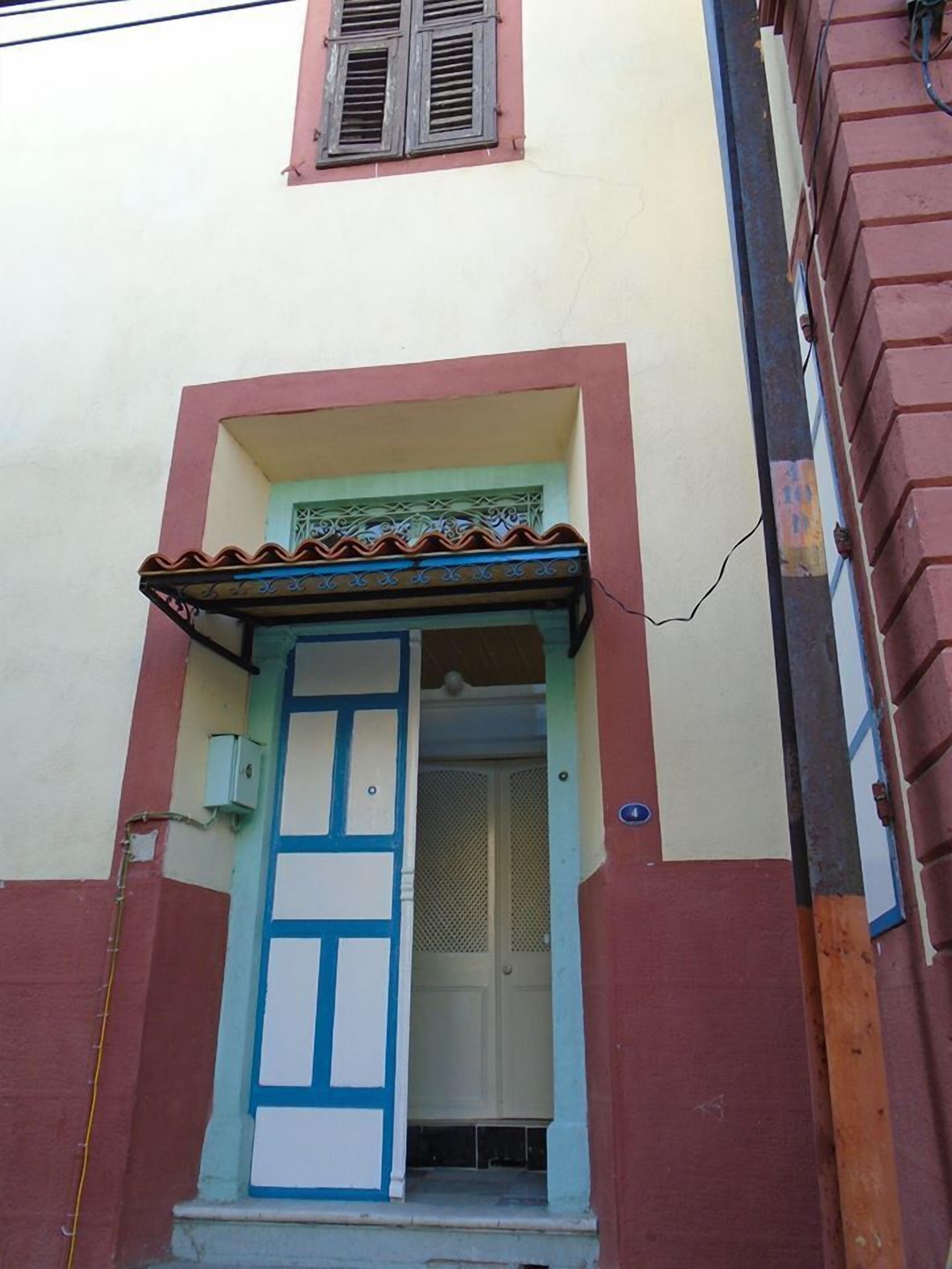 Photo - Lotus Garden Hostel Izmir