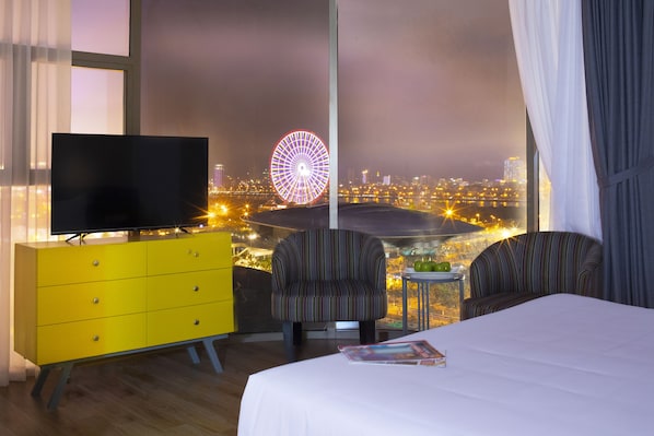 Egyptian cotton sheets, premium bedding, memory-foam beds, minibar - GRAND CITIVIEW DA NANG HOTEL (Da Nang)