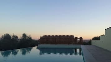 Piscina stagionale all'aperto