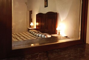 Suite | 1 bedroom, hypo-allergenic bedding, down comforters, memory foam beds