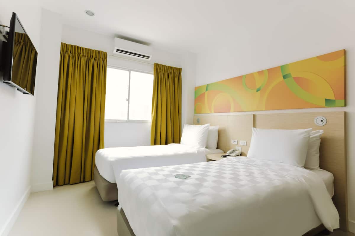 Twin Room | Desk, WiFi (free)