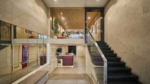 Reception - Maison Truong Thinh Hotel by Urban B (Ho Chi Minh City)