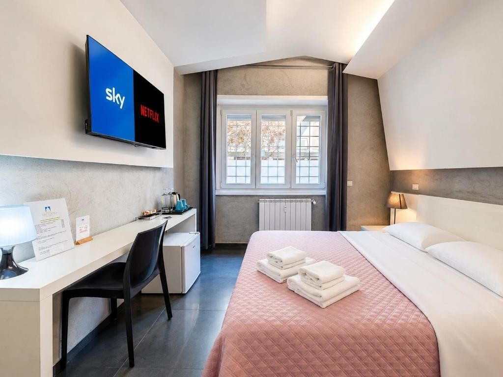 Superior Double Room | 1 bedroom, desk, blackout drapes, iron/ironing board (on request)