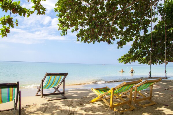 Basic Room | Living area