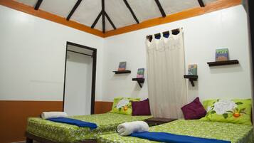 Twin Bungalow with Air-Conditioner | Free WiFi, bed sheets