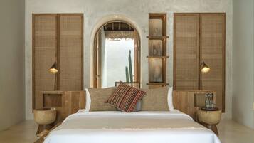 Design Villa, 3 Bedrooms, Pool View | In-room safe, individually furnished, desk, free WiFi