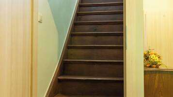 Apartment, Kochnische | Bügeleisen/Bügelbrett, kostenloses WLAN, Bettwäsche