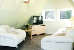 Apartment, Kochnische | Wohnzimmer