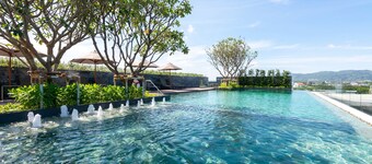 Ramada Plaza by Wyndham Chao Fah