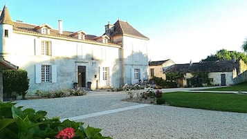 Façade de lâhĂ©bergement