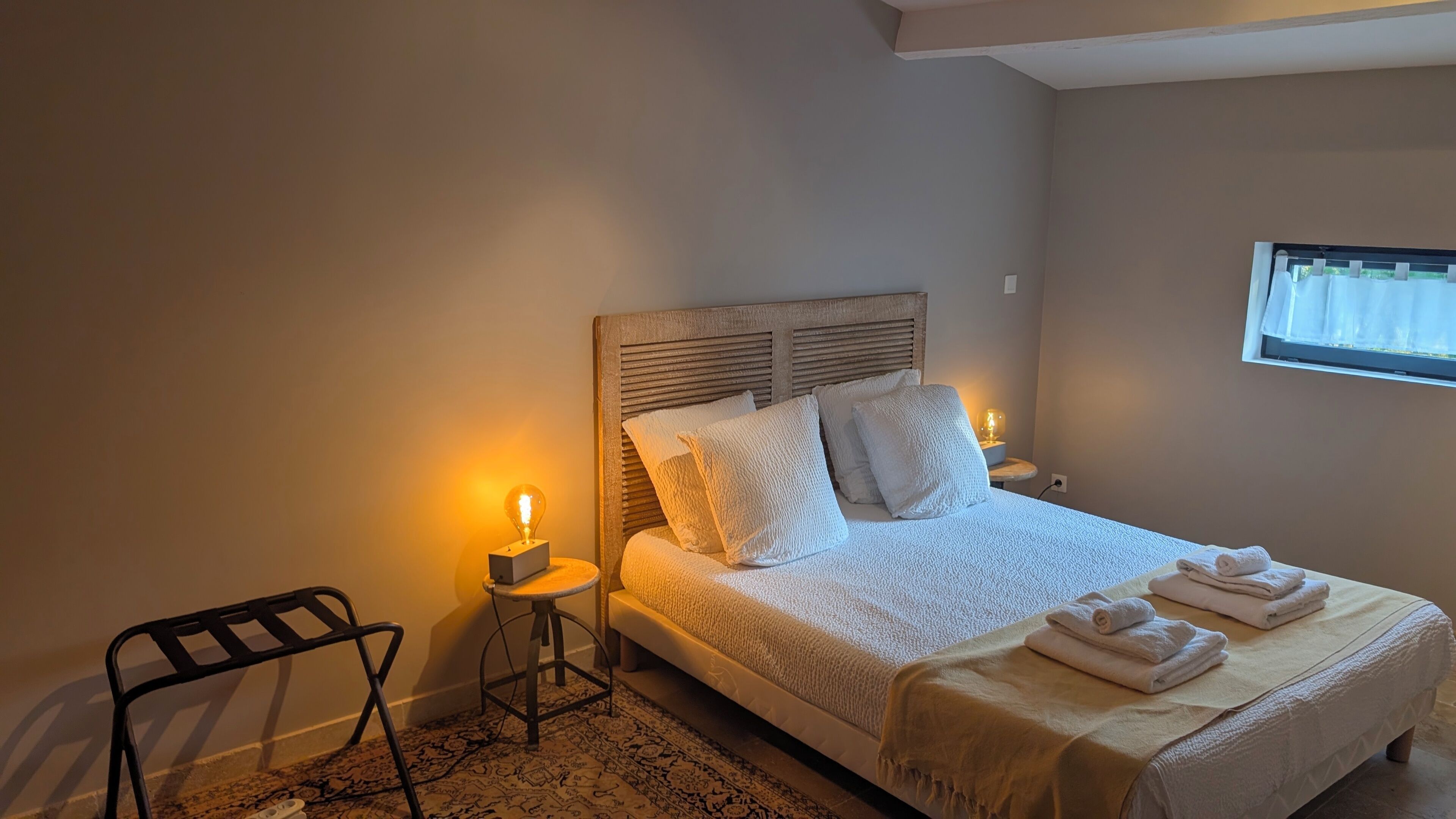 Double Room | Down comforters, laptop workspace, iron/ironing board (on request)