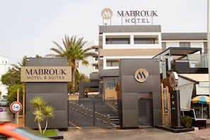 Front of property - Mabrouk Hotel And Suites (Agadir)