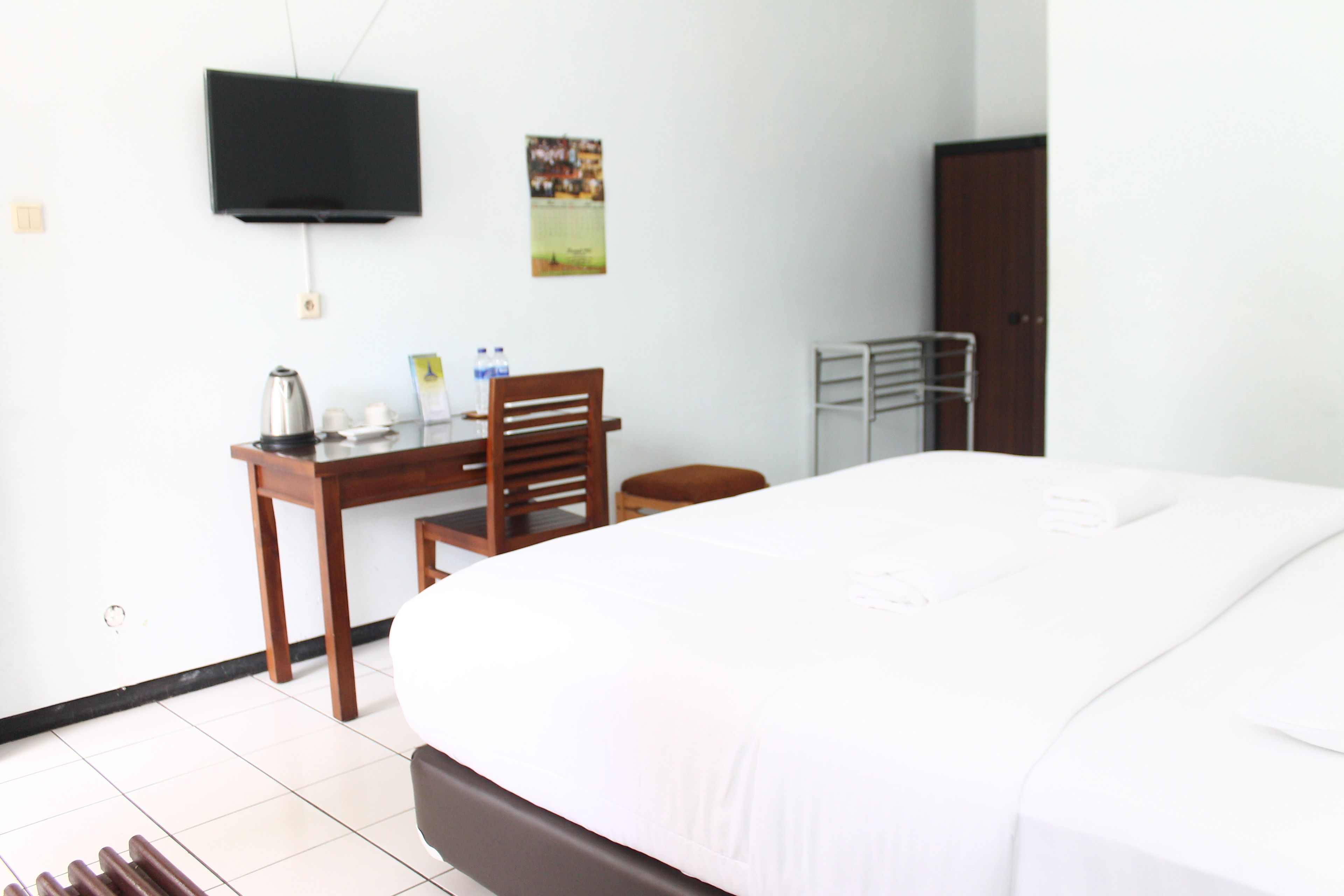 Chambre Double ou avec lits jumeaux | Bureau, Wi-Fi gratuit